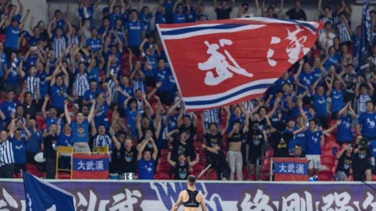 雷竞技登录入口 -欧超杯倒计时，武汉三镇今晨刷新队史纪录，细节引发关注，气氛紧张，训练强度明显提升的简单介绍