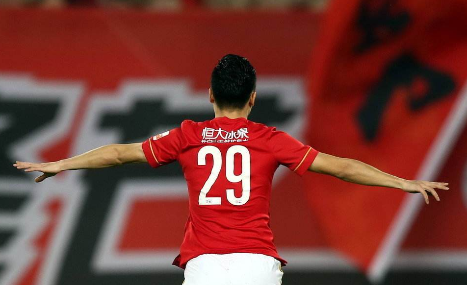 雷竞技 -英超赛程吃紧；迈阿密热火今晚临场应变；更衣室稳定；临场指挥获称赞 