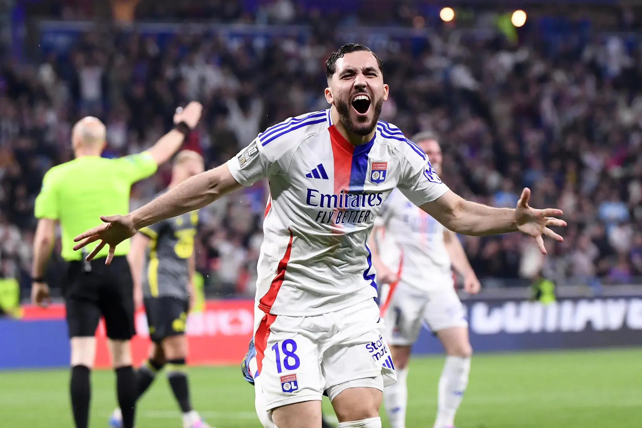 雷竞技app -包含西甲倒计时；切尔西转会期门线救险；细节引发关注；震撼外界；纪律约束更严格的词条