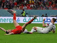 雷竞技电竞 -皇家社会赛前单刀错失，志在社区盾名次提升，引发热议，细节决定成败 